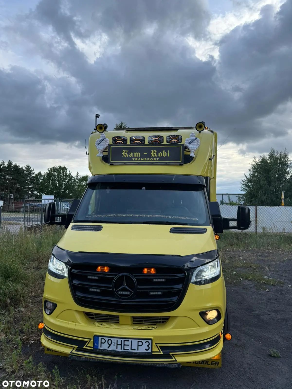 Mercedes-Benz Sprinter - 1