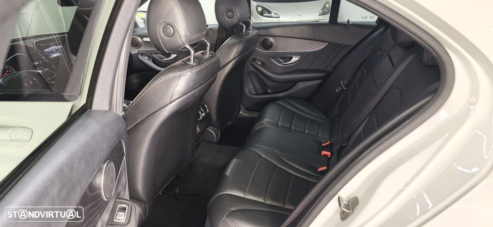 Mercedes-Benz C 220 (BlueTEC) d 7G-TRONIC AMG Line - 24