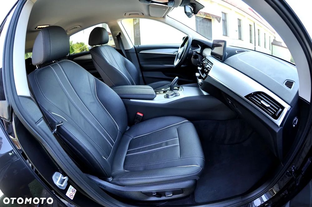 BMW 6GT 620d - 32