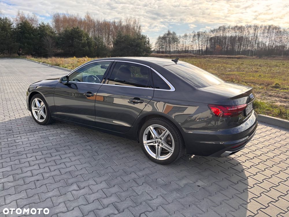 Audi A4 Limousine ver-35-tfsi-s-tronic - 16