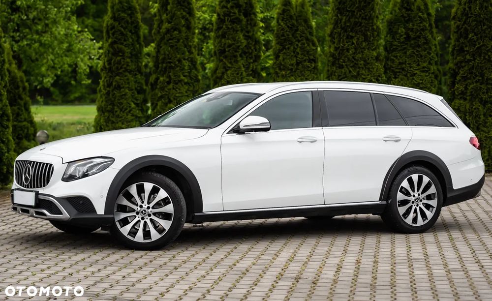 Mercedes-Benz Klasa E 220 d 4Matic All-Terrain 9G-TRONIC Exclusive - 7
