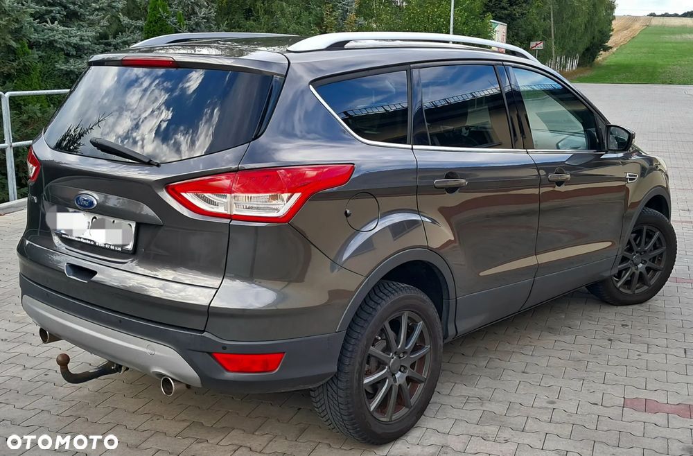 Ford Kuga 2.0 TDCi 4x4 Titanium - 10