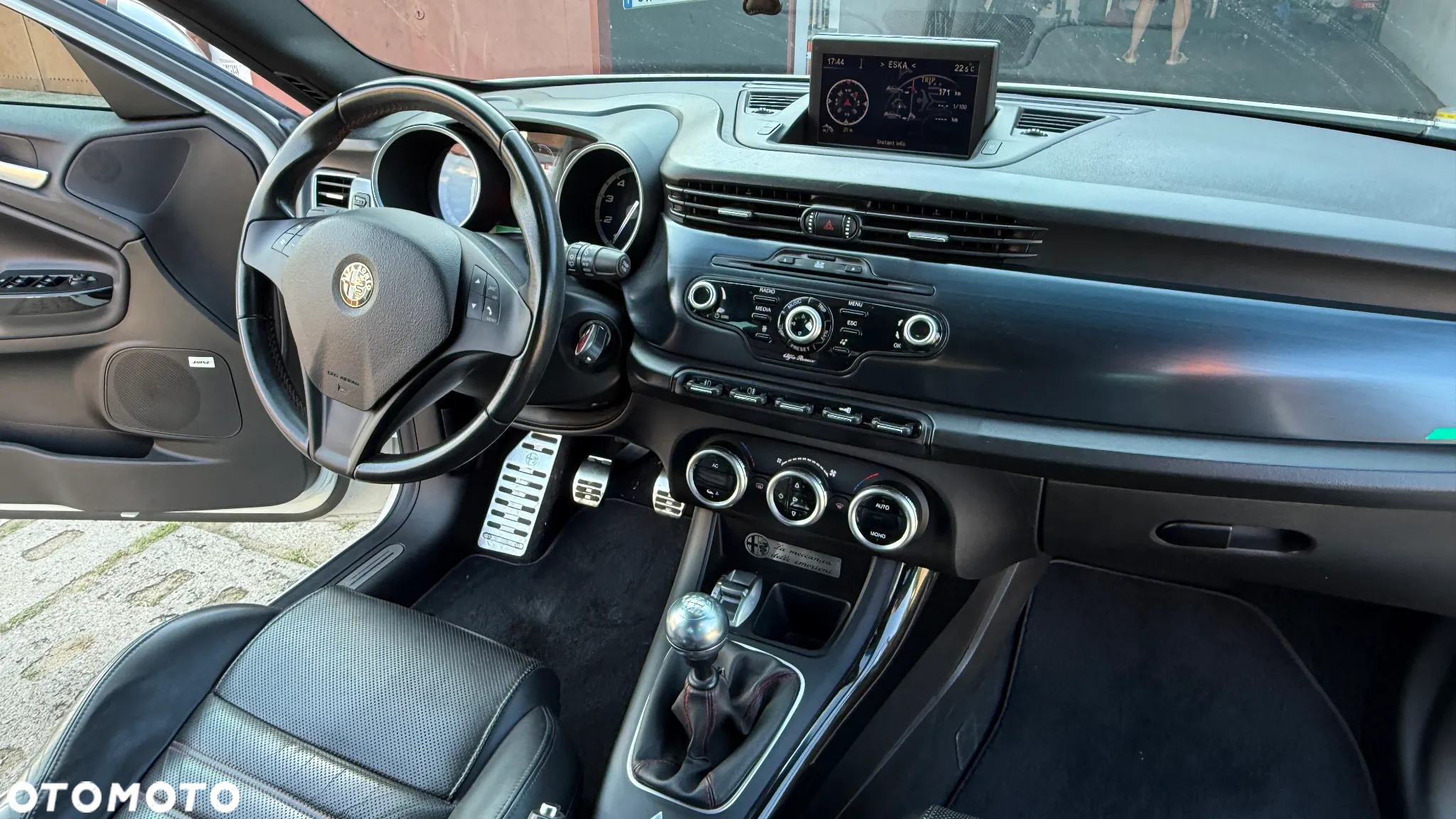 Alfa Romeo Giulietta 1750 TBi Quadrifoglio Verde - 15