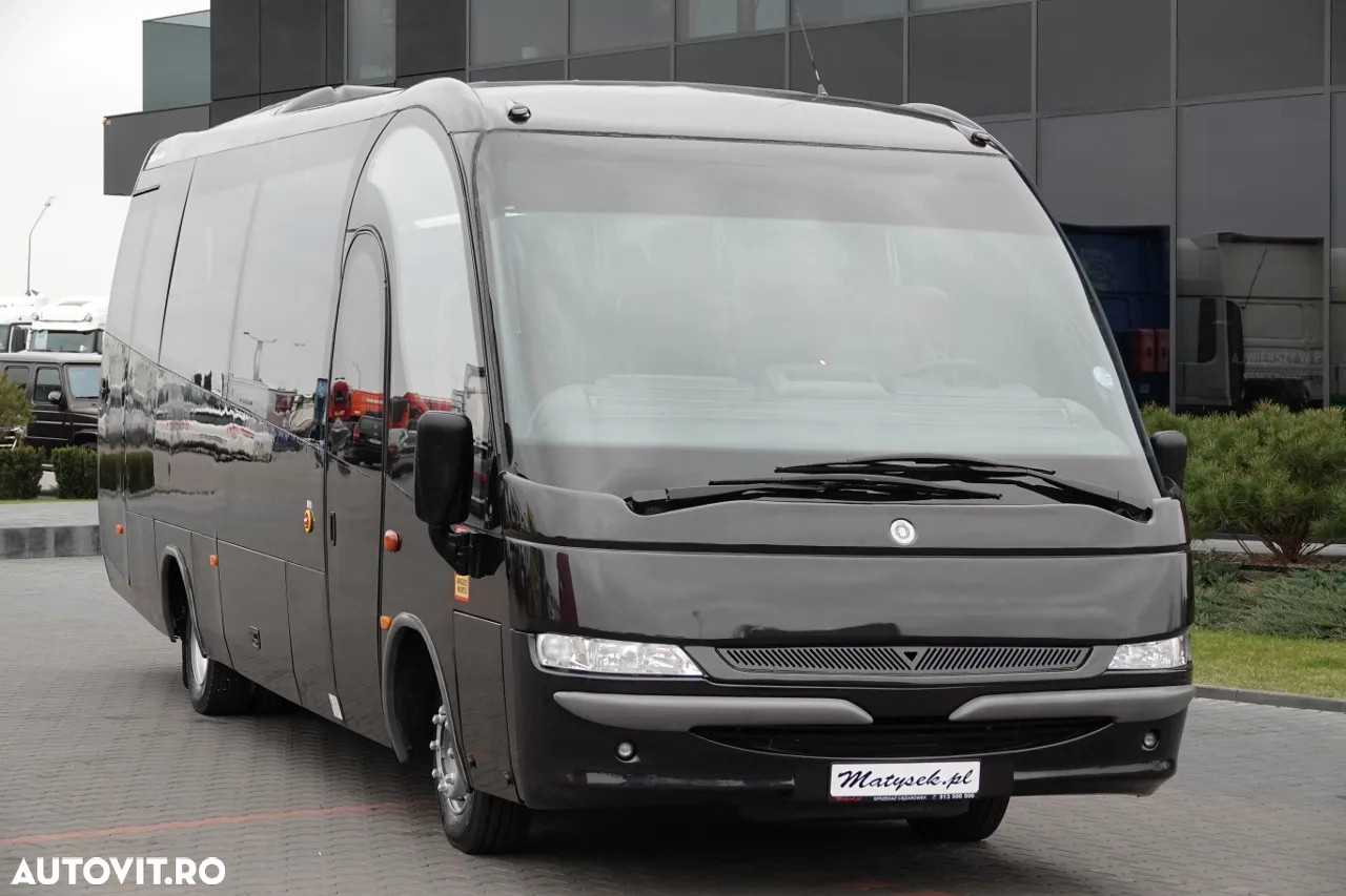 Iveco MAGO - 2 / AUTOBUZ SUBURBAN / 37 LOCU / AER CONDITIONAT / PIELE / IMPORTAT - 12