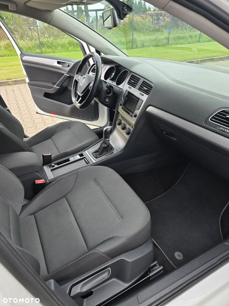 Volkswagen Golf 1.6 TDI BlueMotion Technology DSG Comfortline - 10