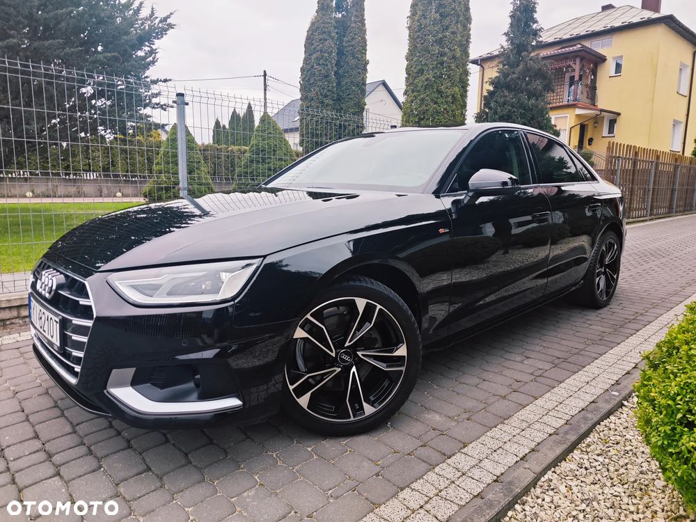 Audi A4 Limousine - 13