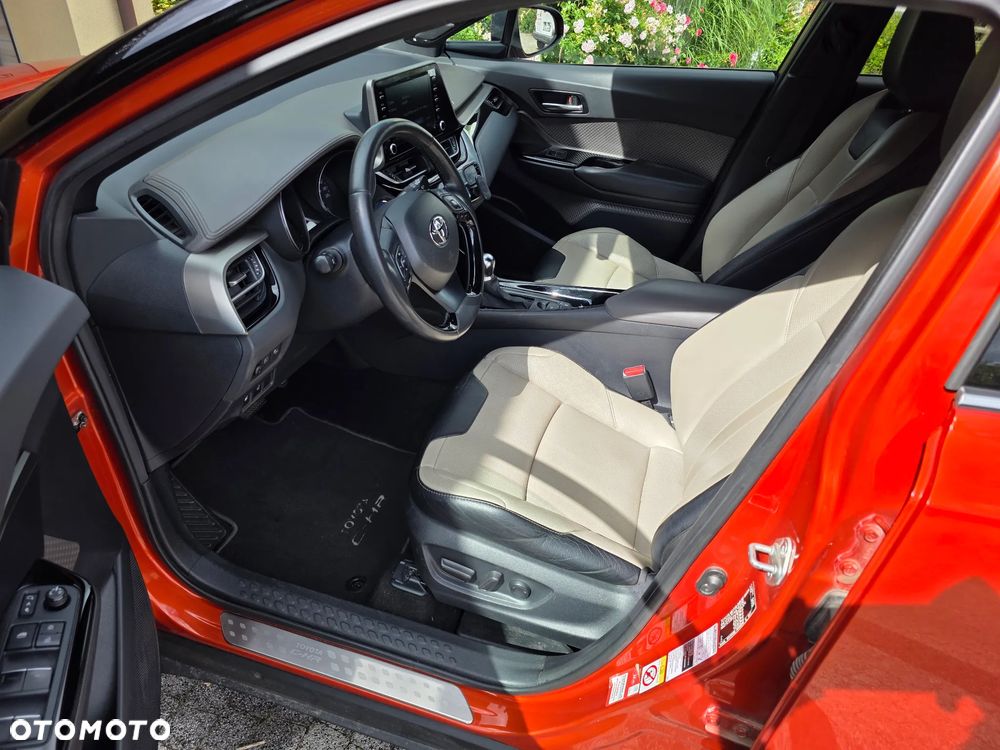 Toyota C-HR 2.0 Hybrid Premiere Edition - 21