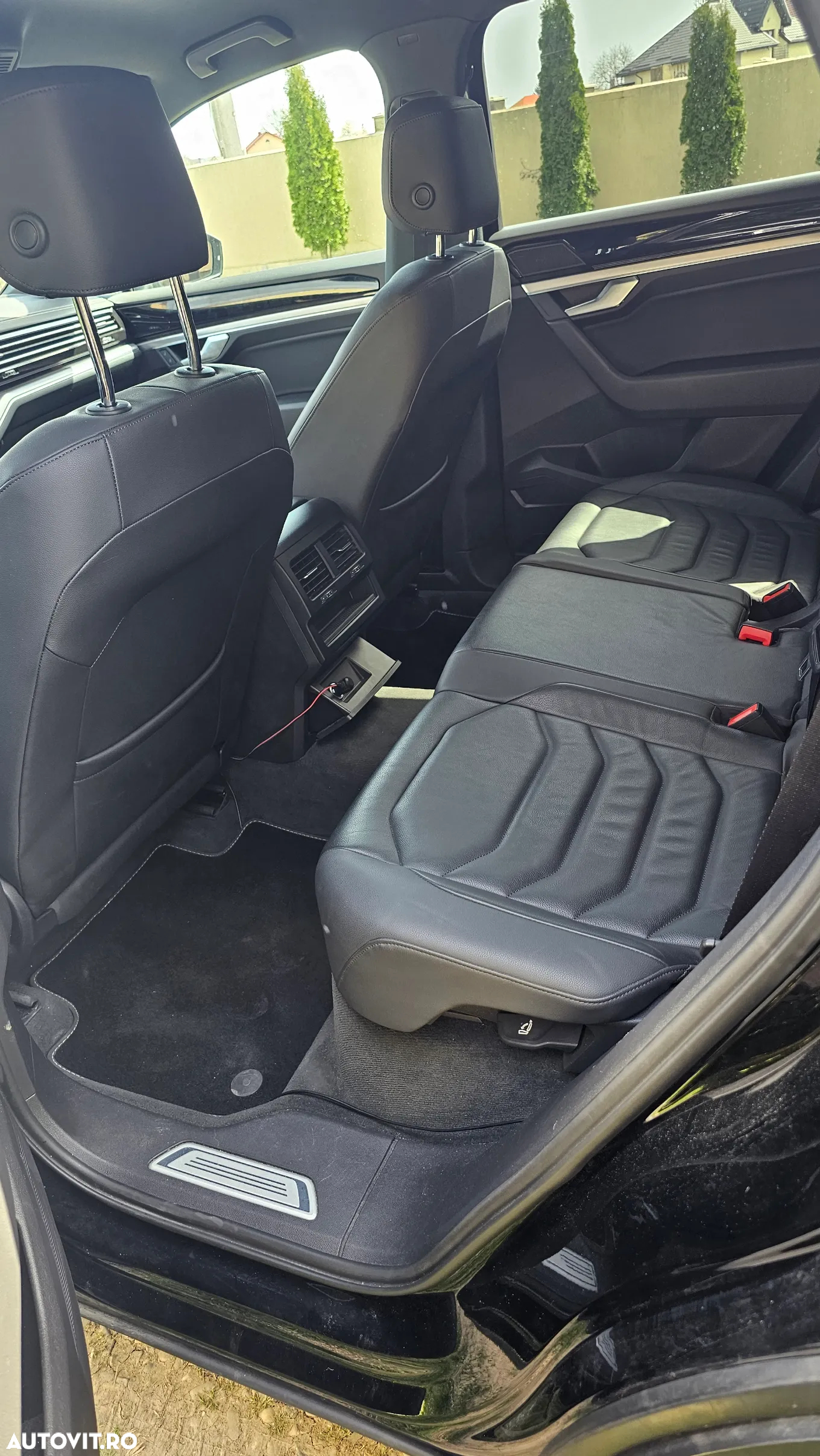 Volkswagen Touareg 3.0 V6 TDI 4Motion DPF Automatik - 9