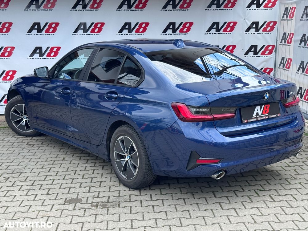 BMW Seria 3 320i AT - 3