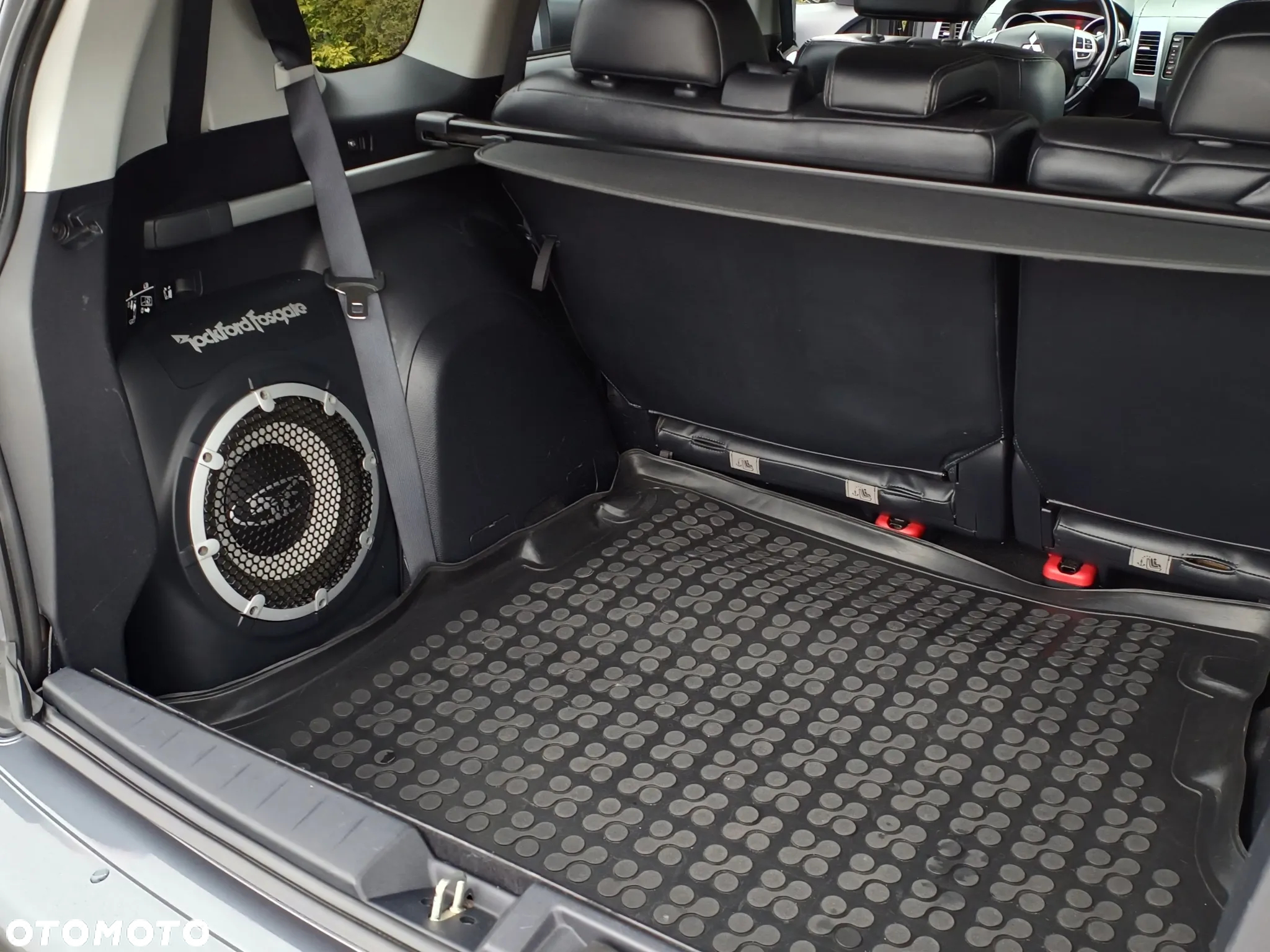 Mitsubishi Outlander 2.4 4WD CVT Instyle - 10