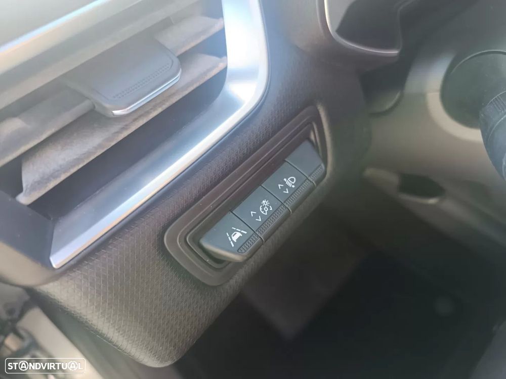 Renault Clio 1.0 TCe Exclusive - 16