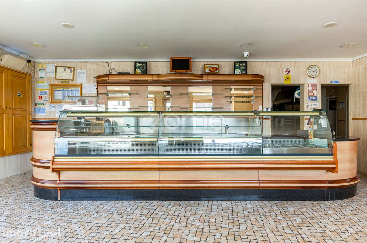 Arrendamento espaço comercial - Grande imagem: 2/16