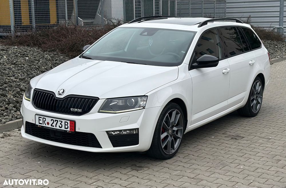 Skoda Octavia 2.0 TDI RS DSG - 10