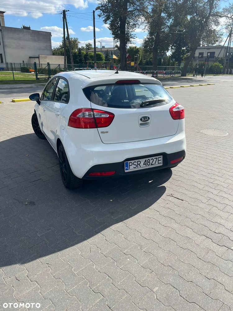 Kia Rio - 3