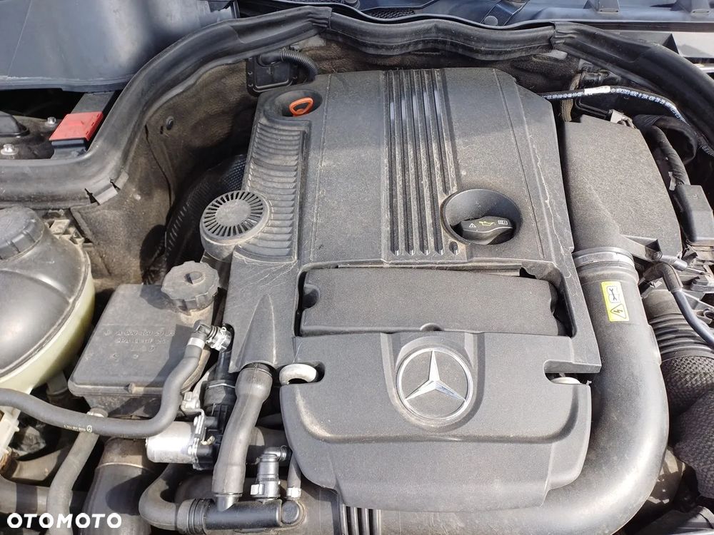 MERCEDES C-KLASA W204 1.8 CGI SILNIK 271820 271 820 271.820 goły - 1