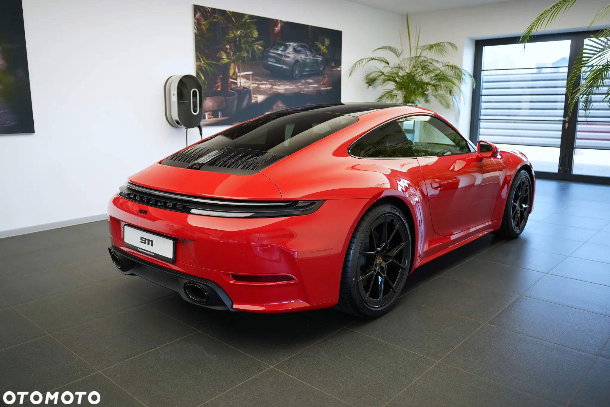 Porsche 911 Carrera - 3