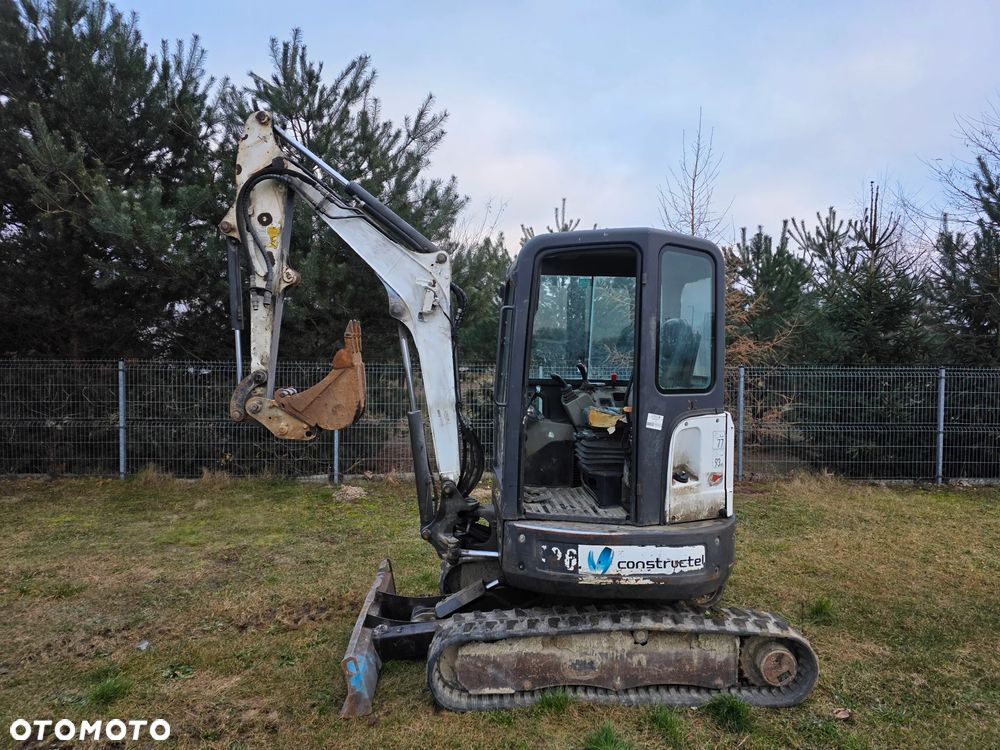 Bobcat E26 - 8