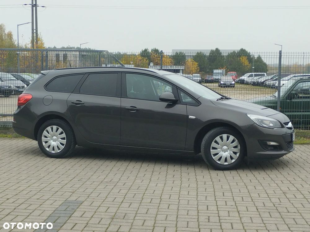 Opel Astra 2015 photo 3