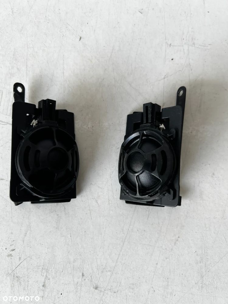 AUDI A4 B9 8W GŁOŚNIKI 8W5035400D 8W5035399D - 2