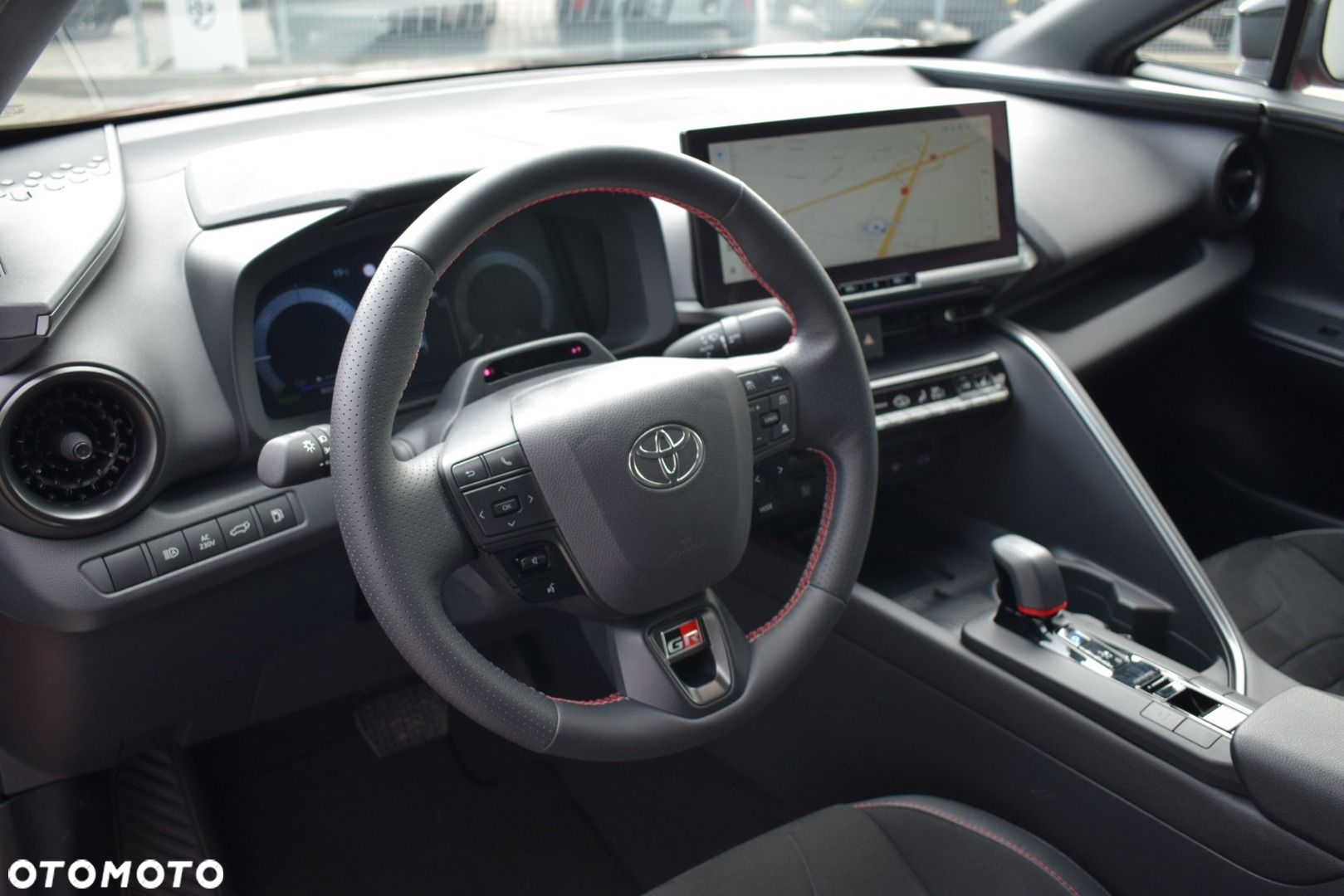 Toyota C-HR - 15