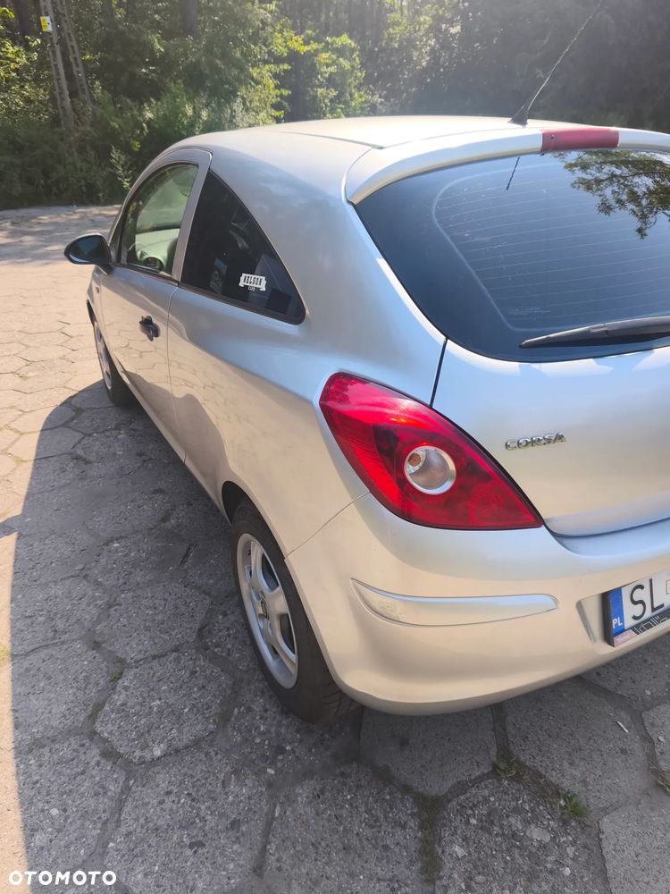 Opel Corsa 1.2 16V Enjoy - 6