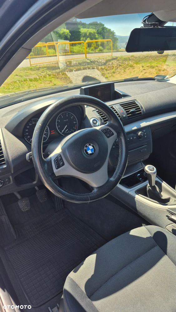 BMW Seria 1 116i - 11