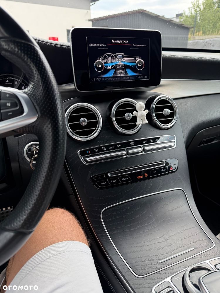 Mercedes-Benz GLC - 16