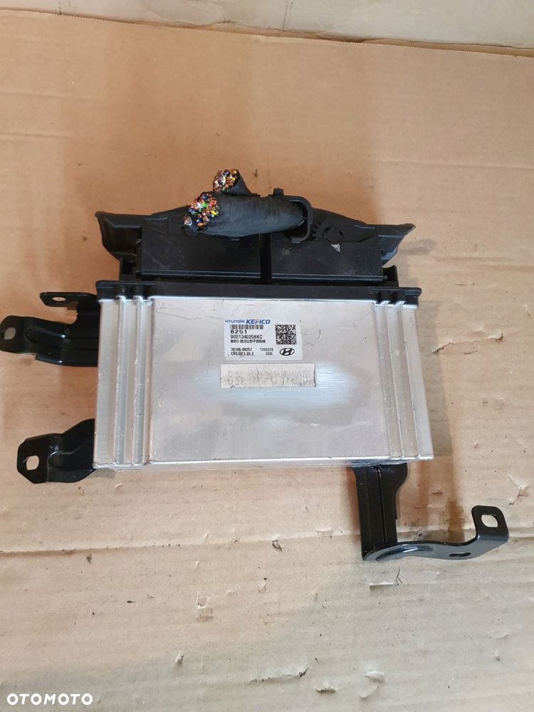 HYUNDAI BAYON 1.2 STEROWNIK KOMPUTER SILNIKA 39106-08257 39106-08251