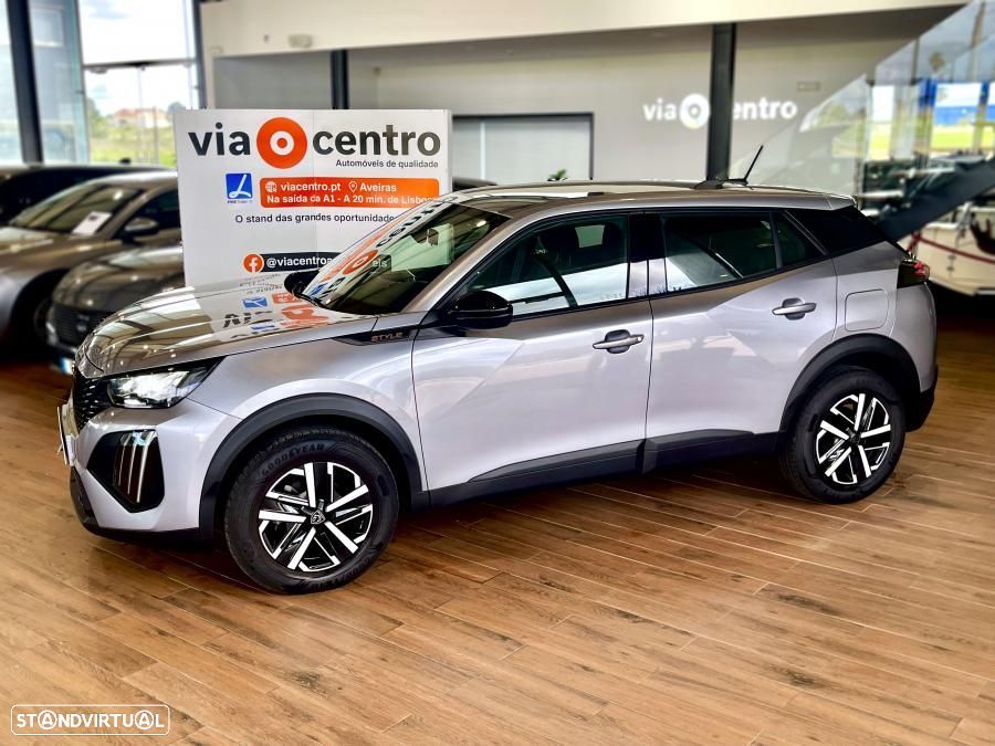 Peugeot 2008 1.2 PureTech Style - 5