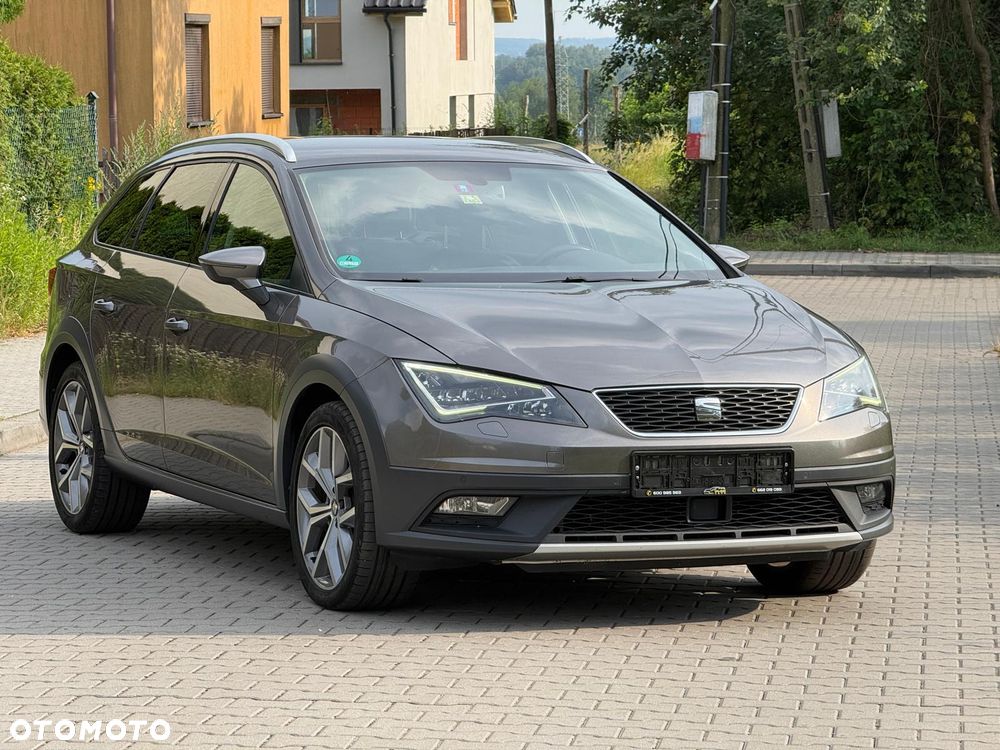 Seat Leon Sportstourer 2.0 TDI Start&Stop 4Drive X-Perience - 2