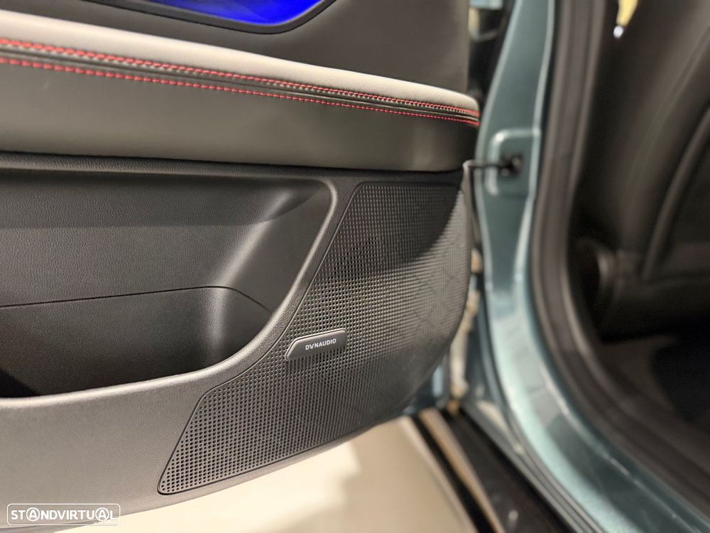 Xpeng P7i AWD Wing Edition - 38
