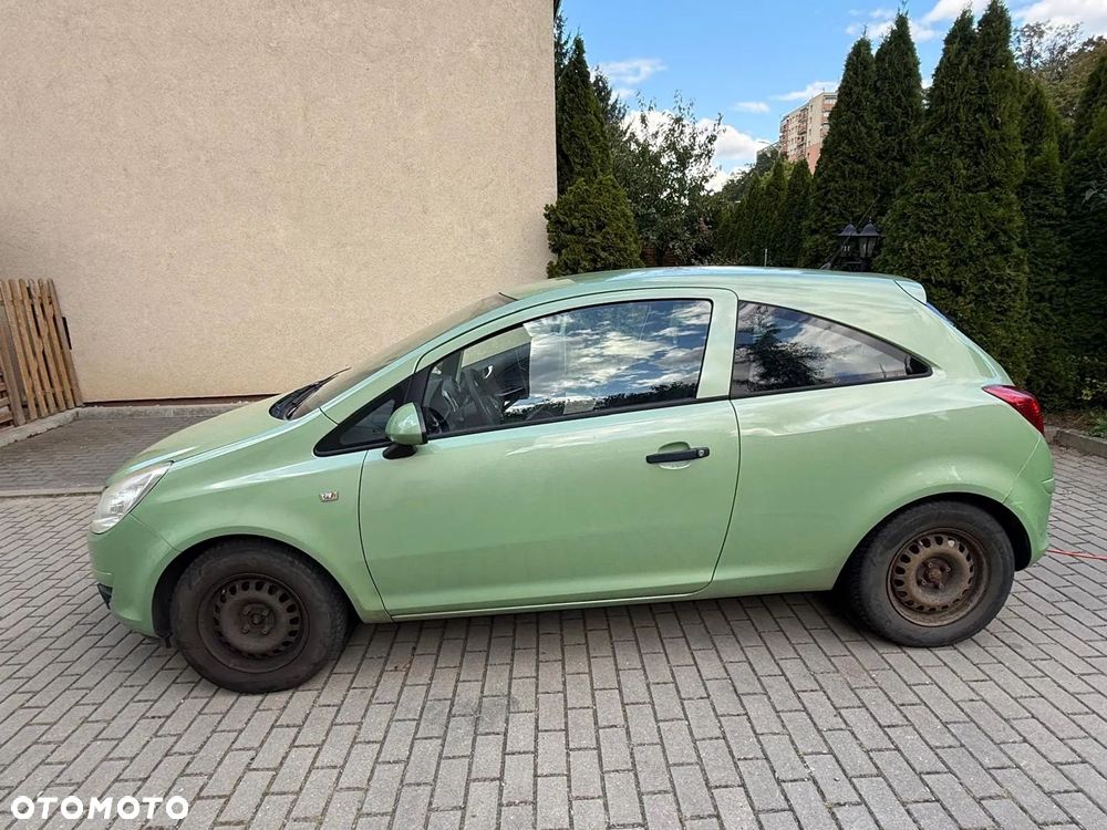 Opel Corsa 1.2 16V Cosmo - 3