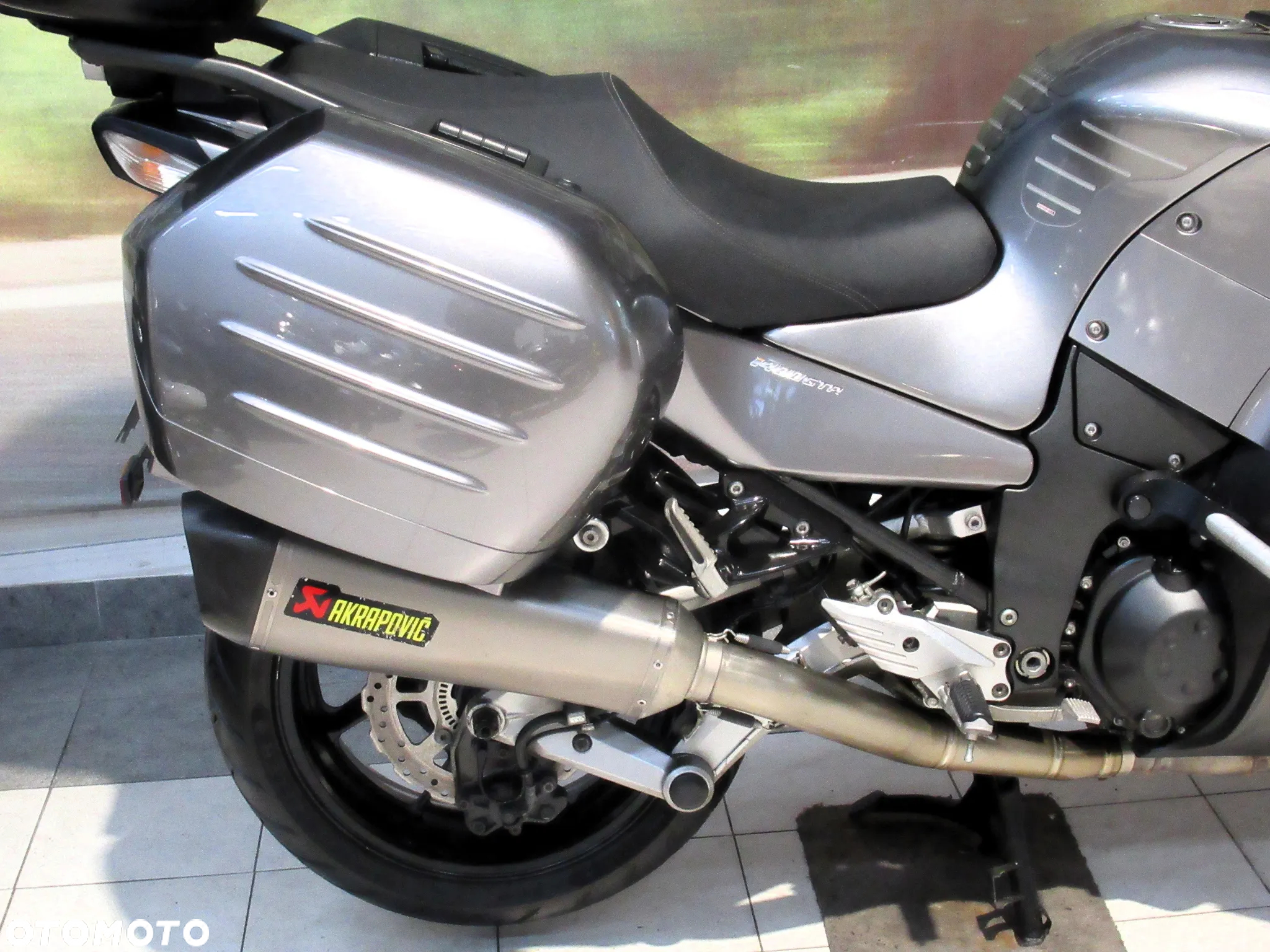 Kawasaki GTR - 21
