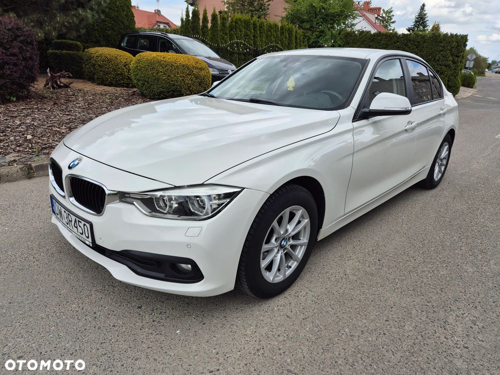 BMW Seria 3 318d Advantage - 1