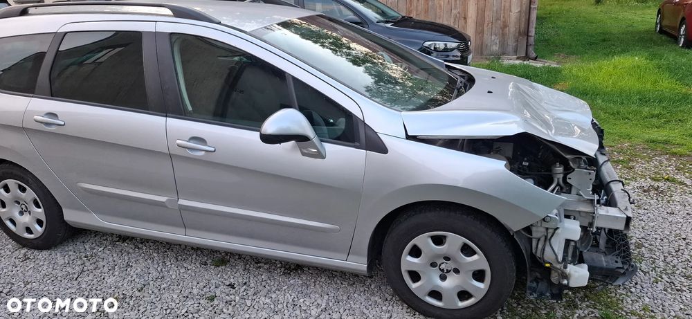 Peugeot 308 - 6