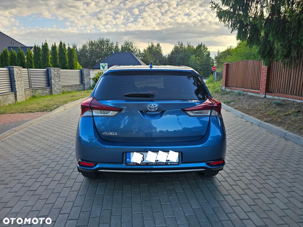 Toyota Auris 1.6 Premium - 8