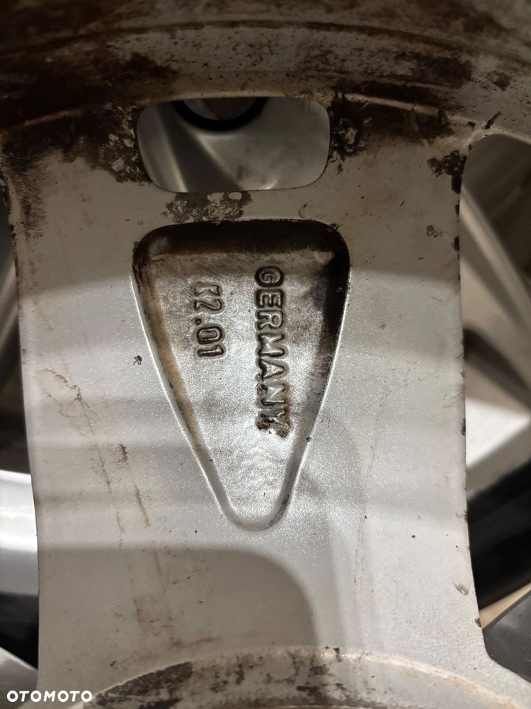 Felga aluminiowa pojedynczą Audi 16'. 8P0601025BL - 2