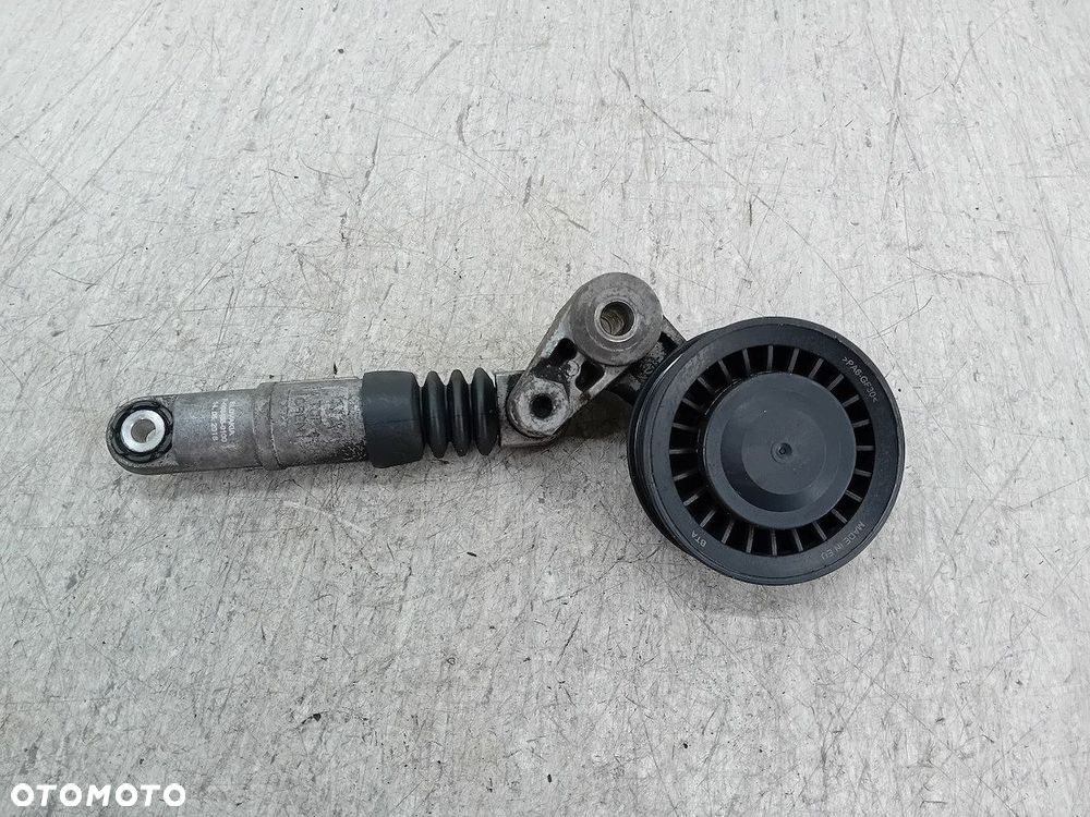 NAPINACZ PASKA VW CRAFTER F-568455-0500 2.5 TDI - 1