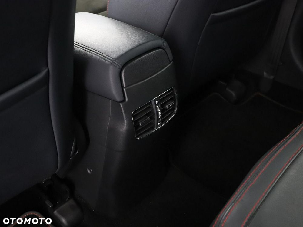 Kia Ceed 1.6 T-GDI GT-Track - 37