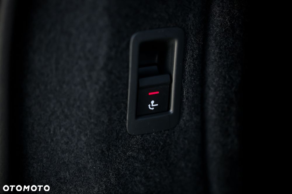 Audi A4 Limousine 2.0 TDI Quattro - 24