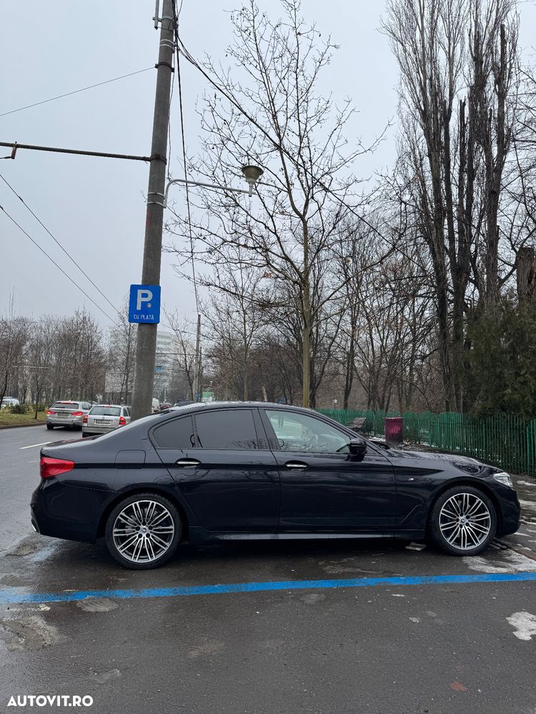 BMW Seria 5 530d xDrive AT - 2