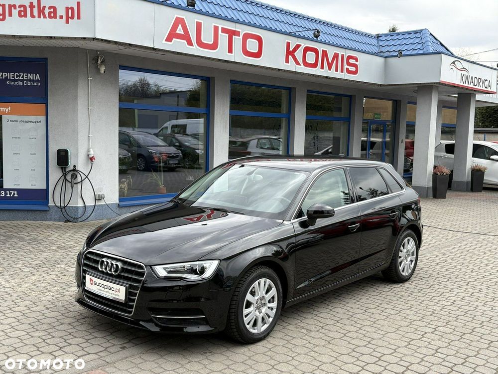 Audi A3 Sportback - 2