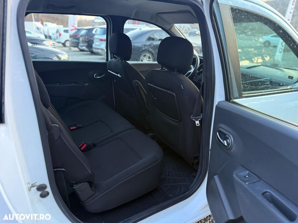 Dacia Lodgy 1.5 Blue dCi Laureate - 16