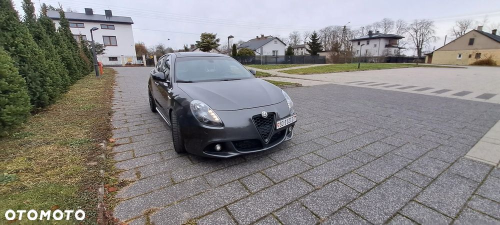 Alfa Romeo Giulietta 1.8 TBi 16V TCT Quadrifoglio Verde - 9