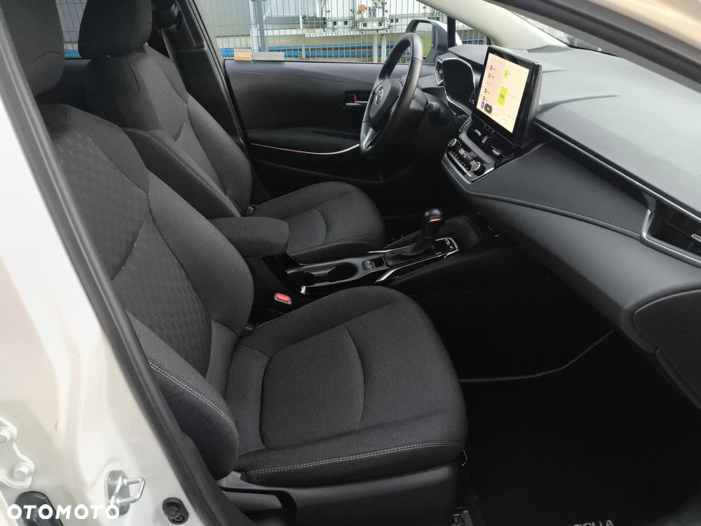 Toyota Corolla 1.8 Hybrid Style - 10