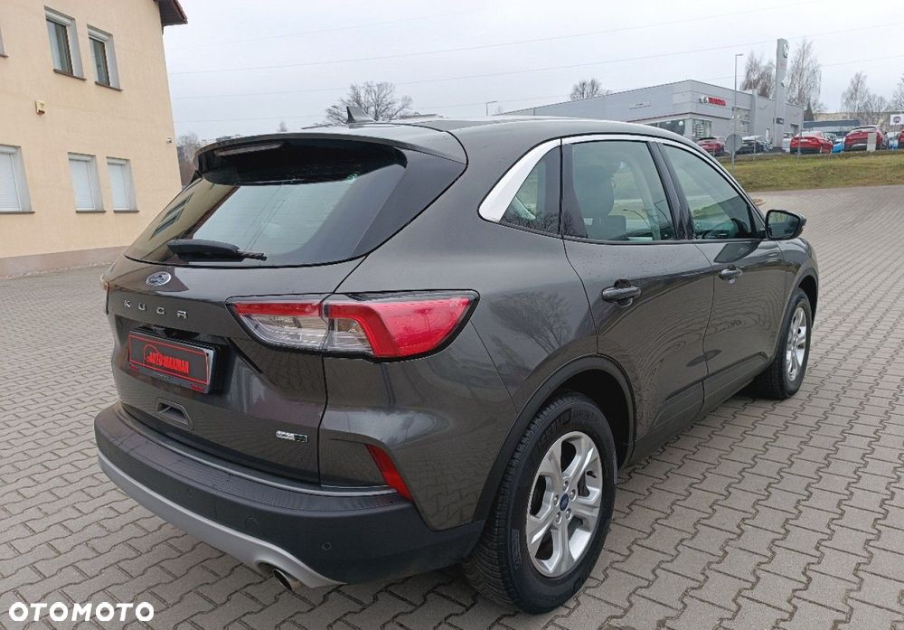 Ford Kuga - 9