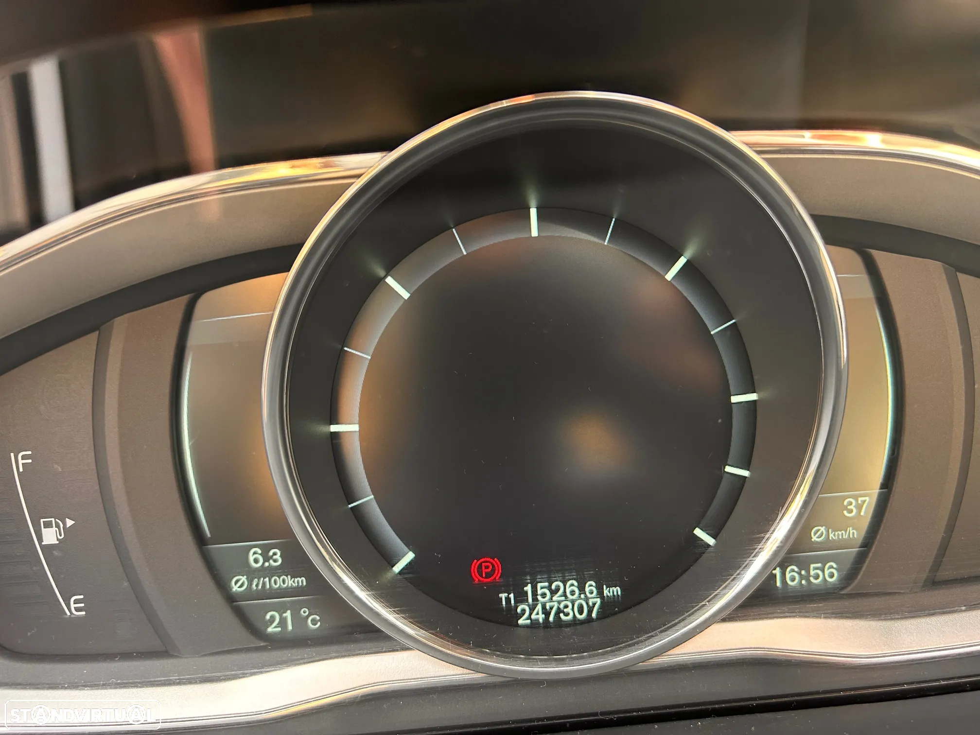 Volvo V60 2.4 D6 Summum AWD Phev - 19