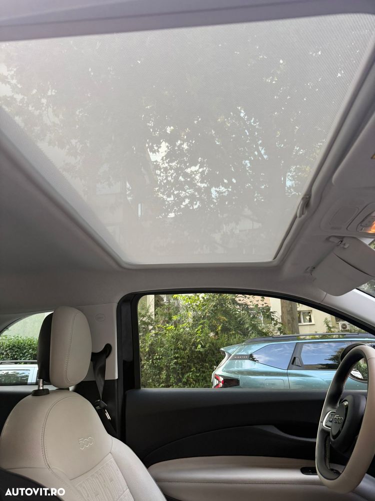 Fiat 500E - 22