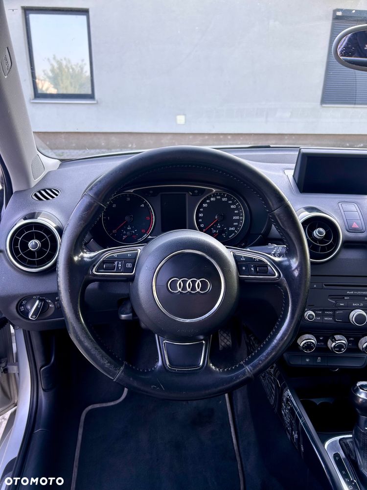 Audi A1 1.6 TDI Ambition S tronic - 12