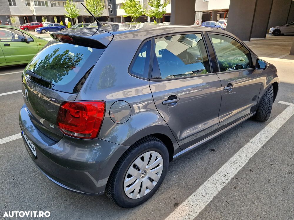 Volkswagen Polo - 4